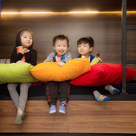 Lee'S Family Homestay Ханой Екстериор снимка